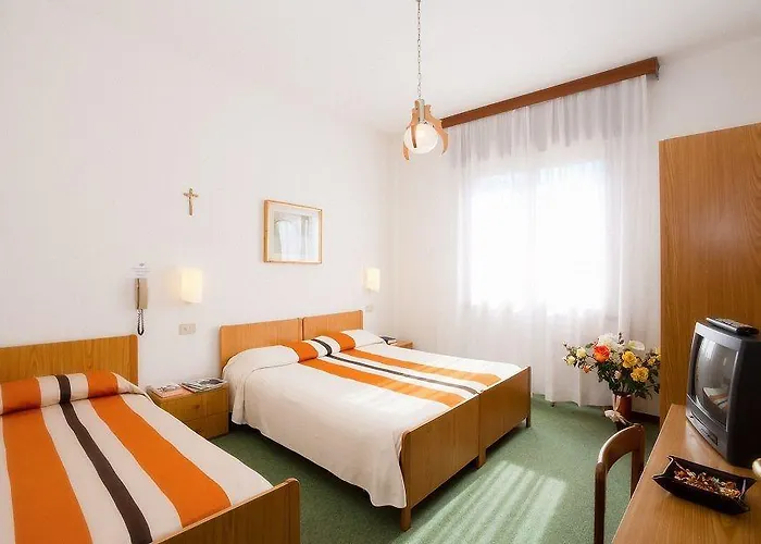 Hotel Regina 3*