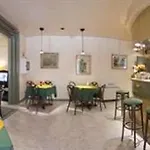 Regina 3*