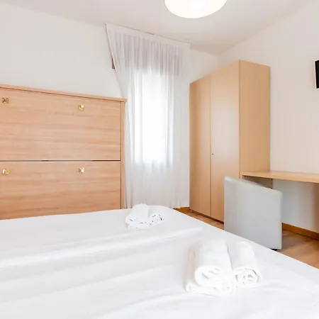 Regina Hotel 3*